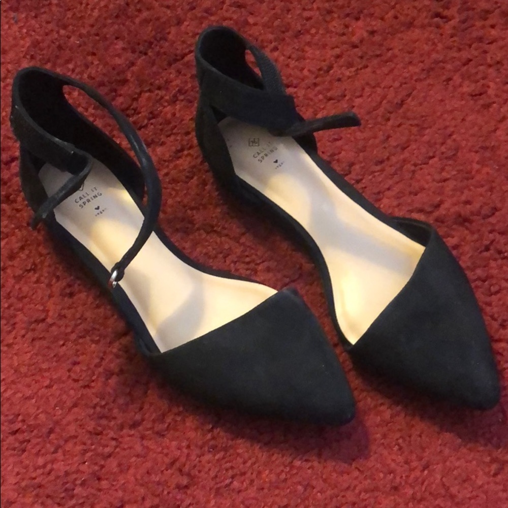 Black call it spring flats with ankle strap